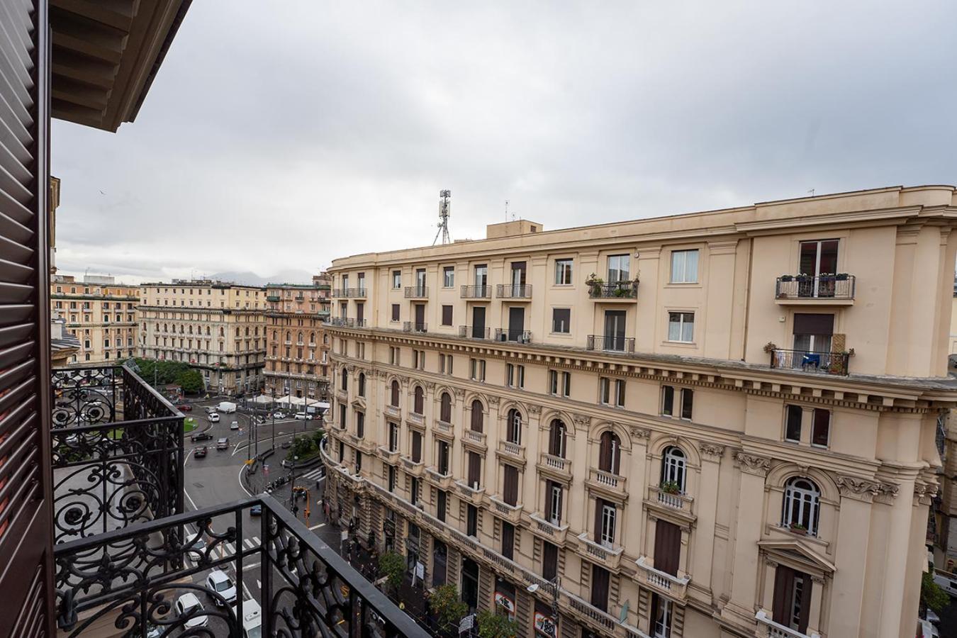 Отель P.C. Boutique Medina H. Napoli Centro, By Clapa Group Экстерьер фото