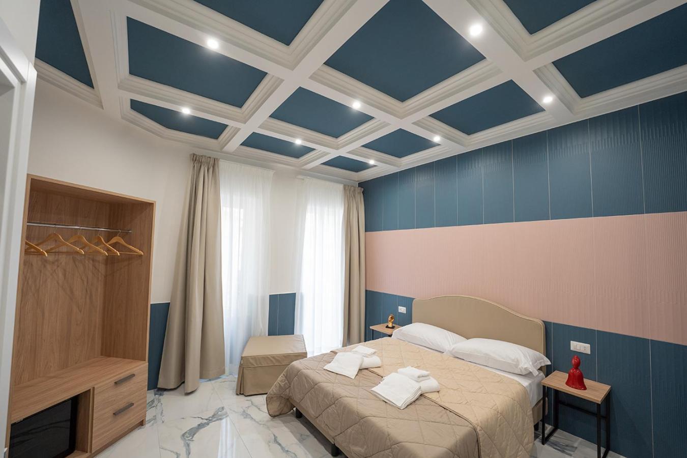 Отель P.C. Boutique Medina H. Napoli Centro, By Clapa Group Экстерьер фото